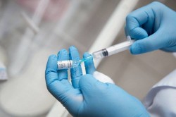 ​Больше 6 тысяч омичей поставили прививку от коронавируса