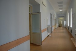 ​В Омской области возобновляется оказание медпомощи узкими специалистами