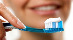 ТОП-5 самых распространенных ошибок чистки зубов