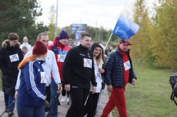 Омичи прошлись маршрутами здоровья на Всероссийском дне ходьбы