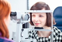 Уникальный метод лечения глаукомы разработали в Новосибирске