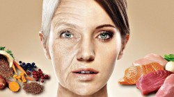 Опасные продукты, ускоряющие процесс старения: что нужно знать