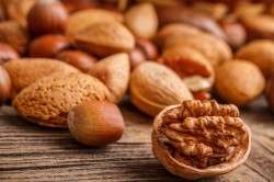5 любопытных фактов о пользе ореха